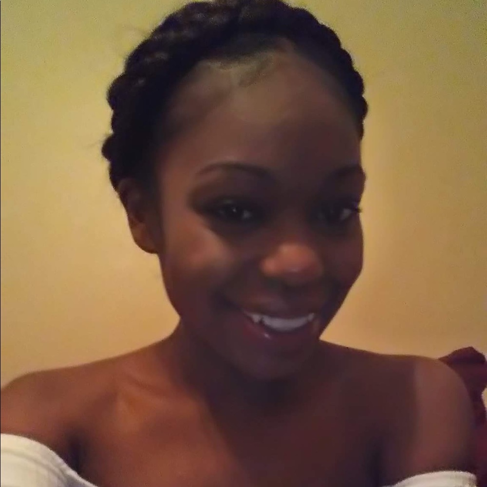 Meet your Posher, Quiana